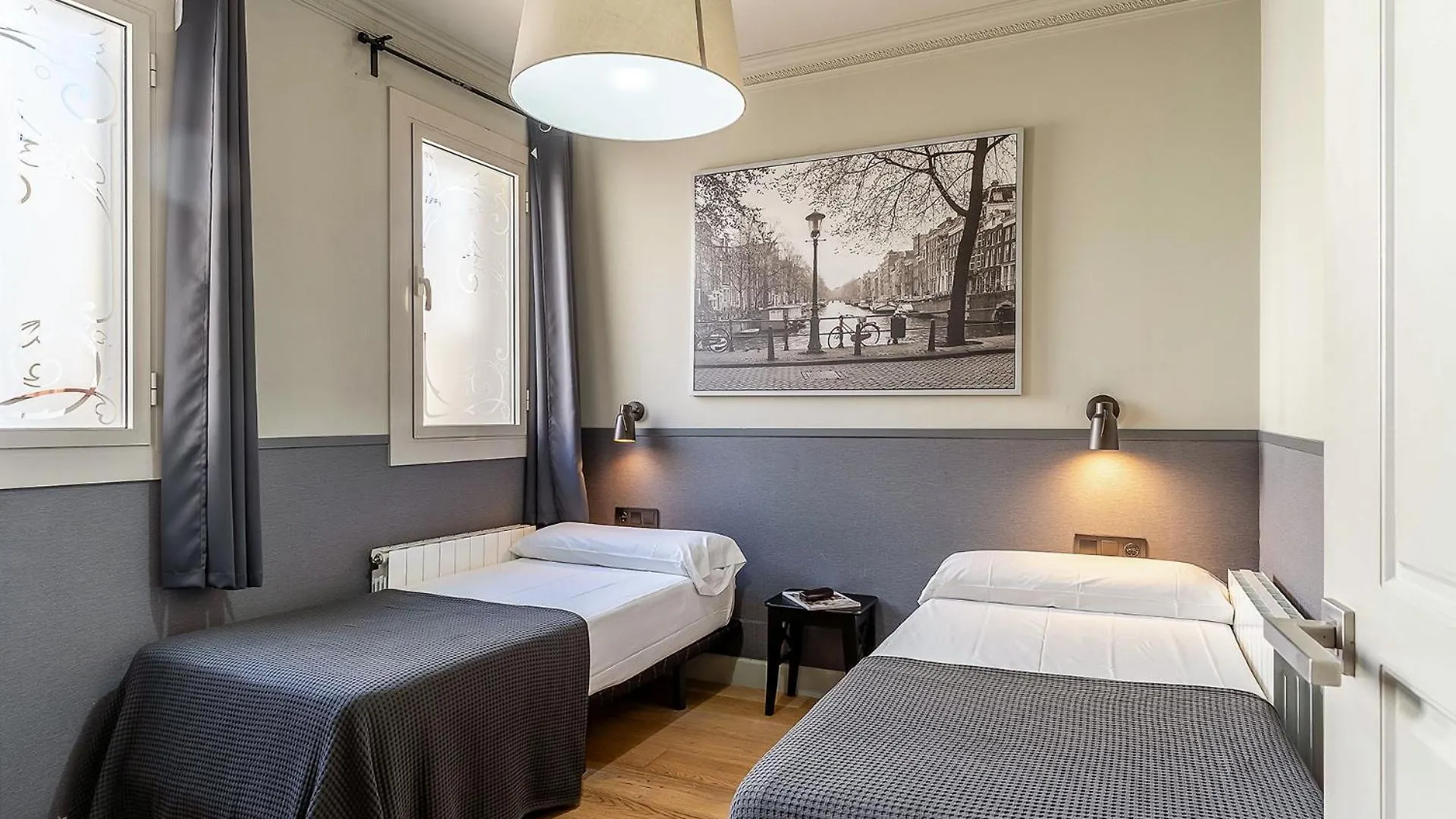 Ab Casa Saltor One Apartment Barcelona 0*,  Spain