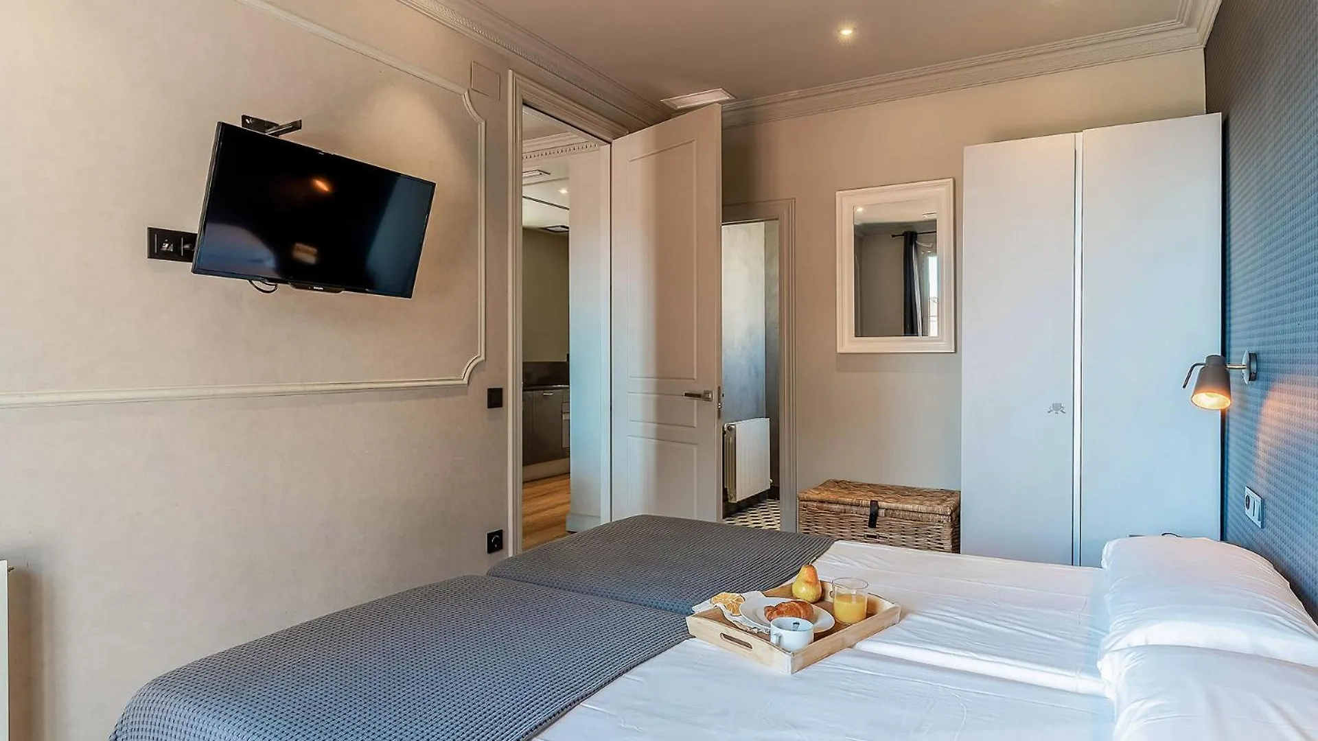바르셀로나 Ab Casa Saltor One 아파트 0*,
